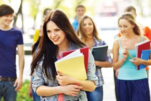Harvard University Acceptance Rate and Notable Alumni